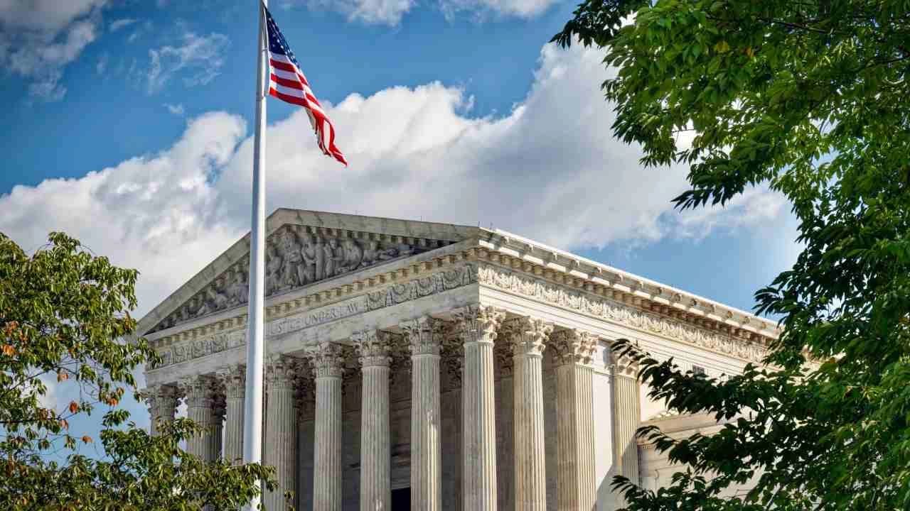 Iowa Rules Governing Expert Witness Disclosure and Testimony